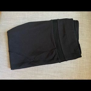 Black Cropped Leggings